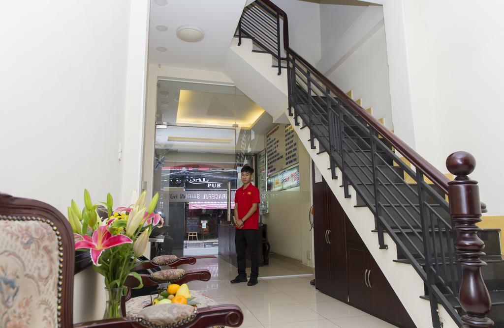 Graceful Hostel Ho-Chi-Minh-Stadt Exterior foto